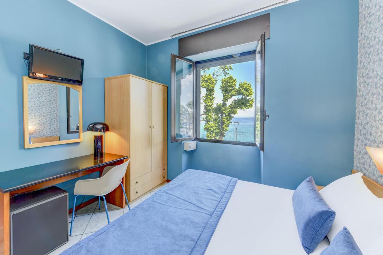 דסנזאנו דל גארדה Hotel Aurora מראה חיצוני תמונה